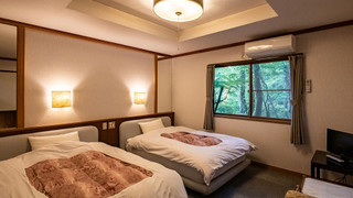 ツインルーム シングルベッド 2 台