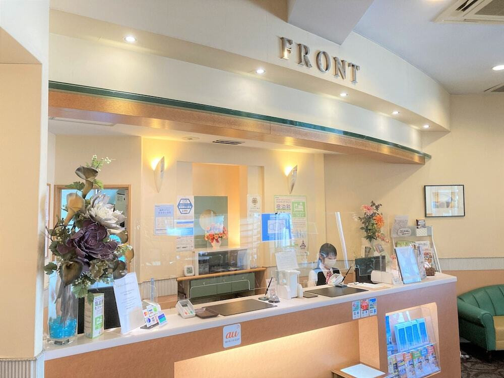 フロント