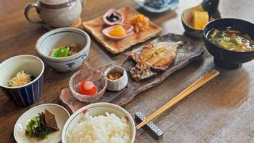 朝食 / 1