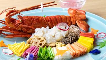 食事・飲み物 / 4