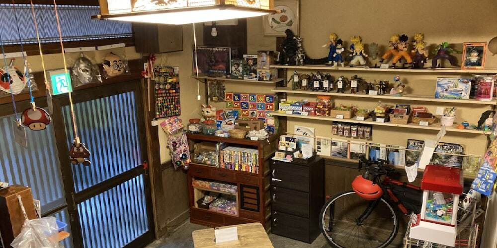 ロビーラウンジ