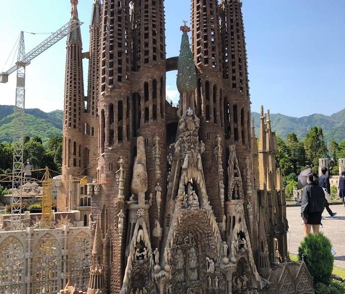 東武ワールドスクエア① / 3