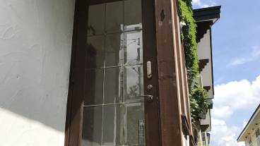 施設の入り口 / 5