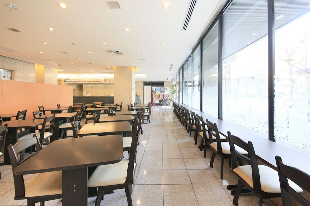 ロビーラウンジ