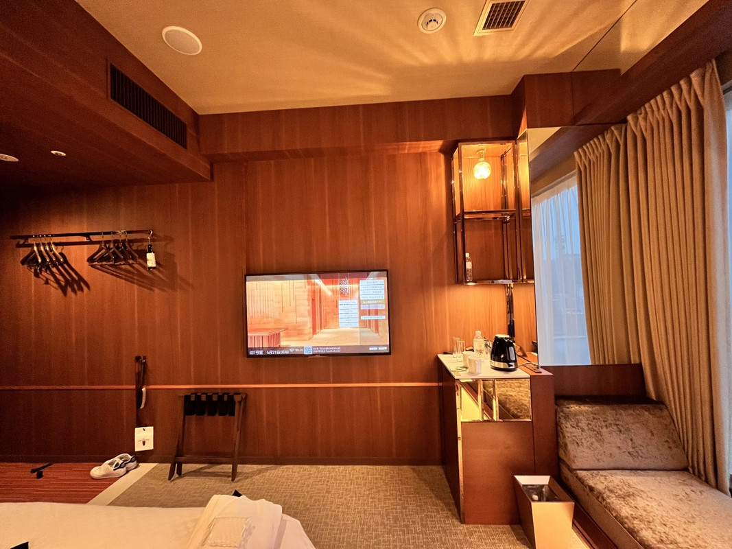 落ち着いた感じの部屋