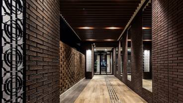 施設の入り口 / 20