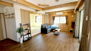 [隠れ家] 3号店のエクストラタイプ (ダブルベッド2台<3名以降はお布団配置>)