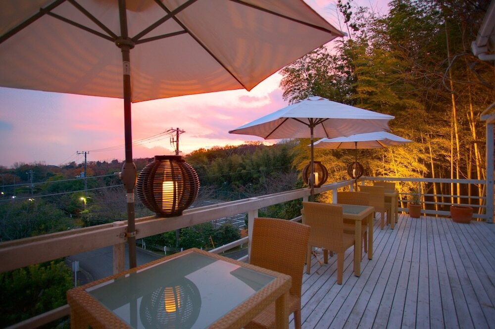 時間の目安は空の色。スマホも時計もはずしてのんびりしよう3398765