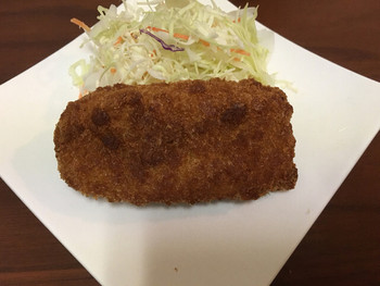 「肉のたかさご」 料理 63902082 カニグラタンコロッケ(200円)