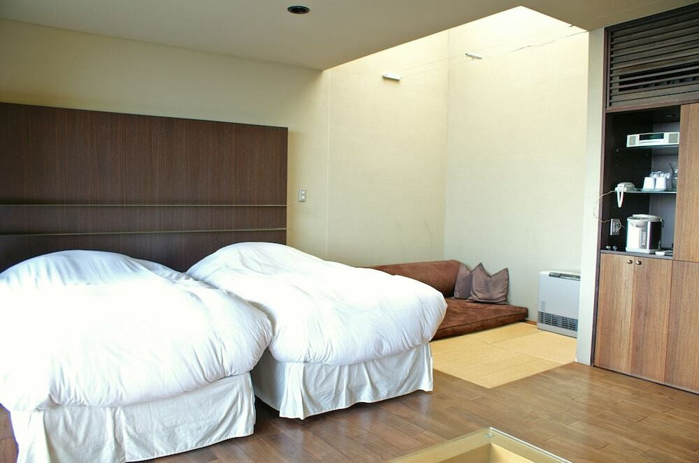 源泉と離れのお宿 月(ゲンセントハナレノオヤド ツキ) / 3