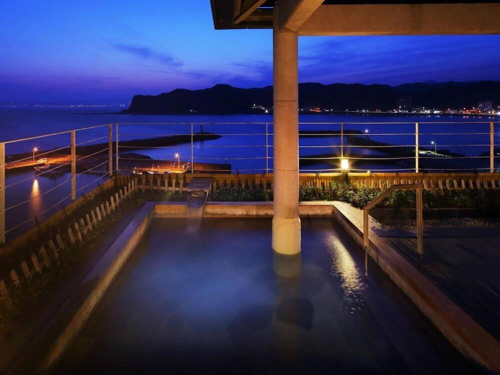 美味しい料理と温泉で癒される温泉女子旅3982832