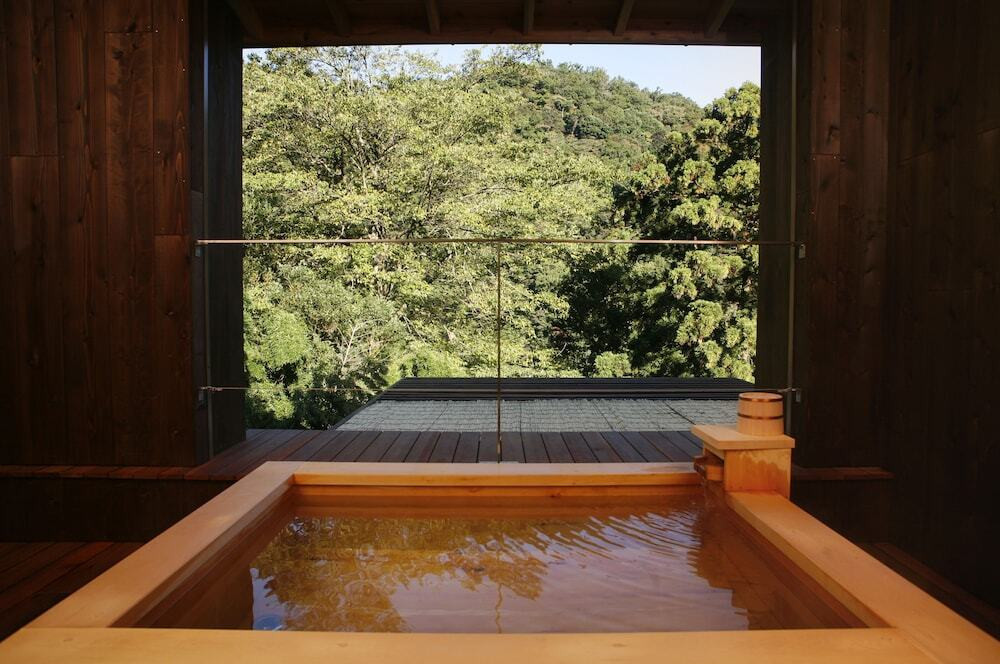 箱根の山の風景を満喫できる宿4256040