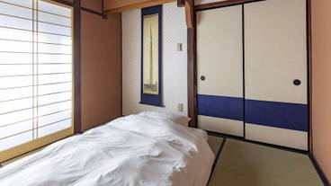 客室 / 24