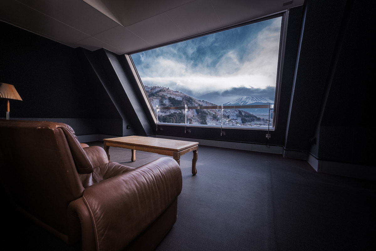 オープンテラス"月の鏡"①