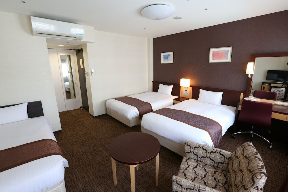 福岡グルメが豊富なビュッフェにお箸が止まらない！3955935