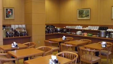 朝食スペース / 11