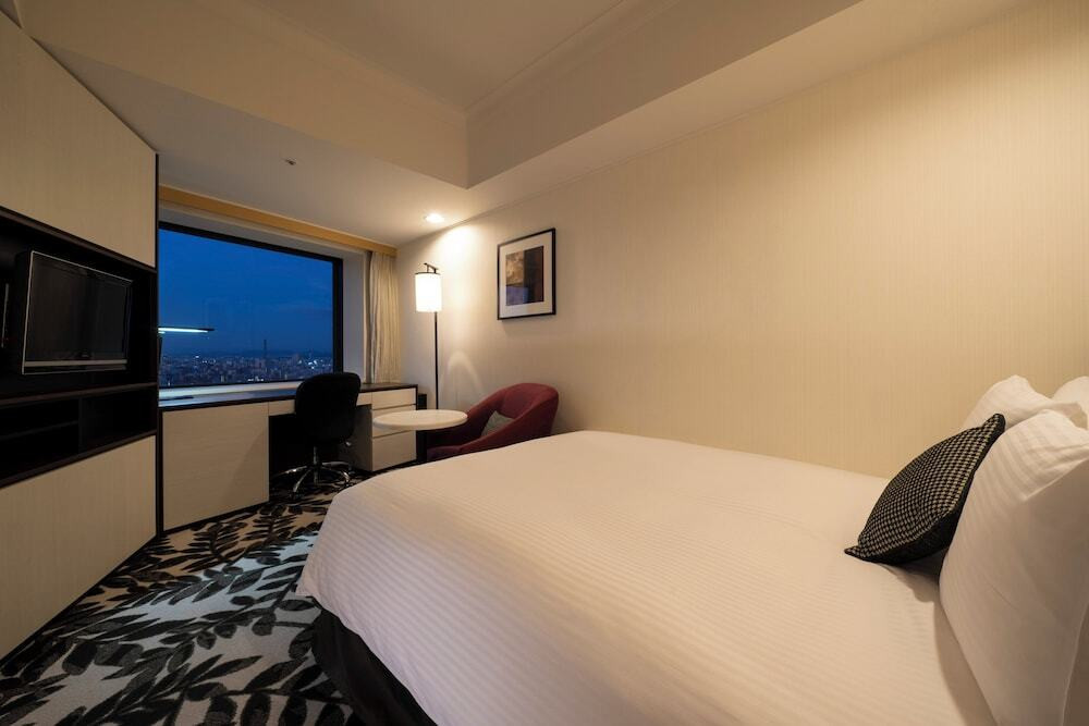 「ひつまぶし」に「小倉トースト」朝から充実の名古屋グルメに大興奮♪3908272