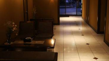 内部エントランス / 2