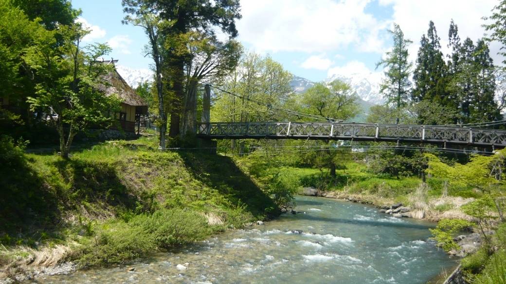 姫川に架かる大出の吊橋 / 4