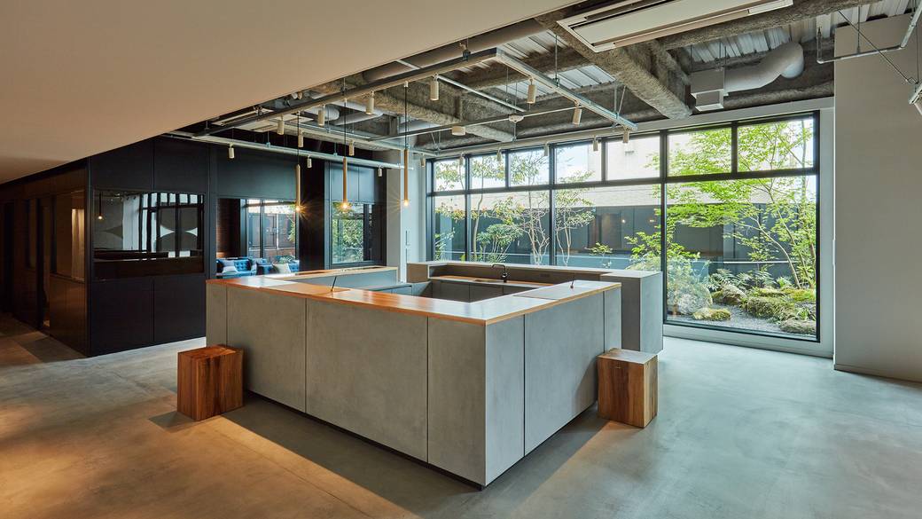 フロントカウンター / 3