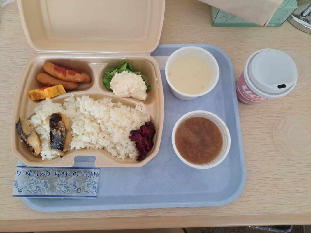 無料の朝食　場所によって朝食が全く異なるがここのは良かった