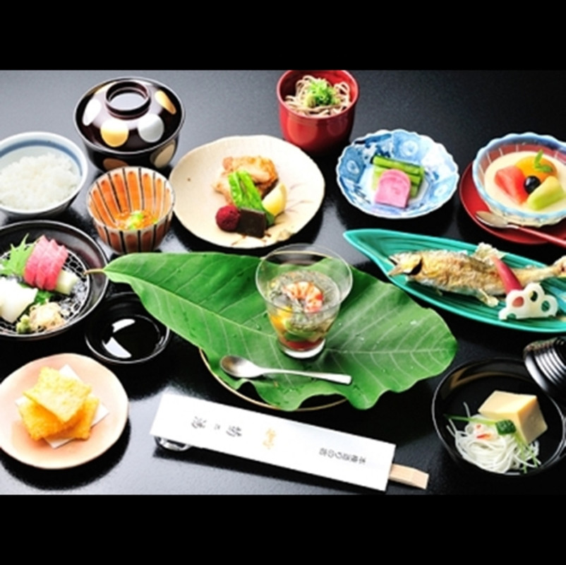 菊之湯会席プラン 夏の一例