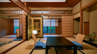 【特別室｜A】源泉内湯◆踏込＋10畳＋8畳＋広縁／角部屋（74平米以上）