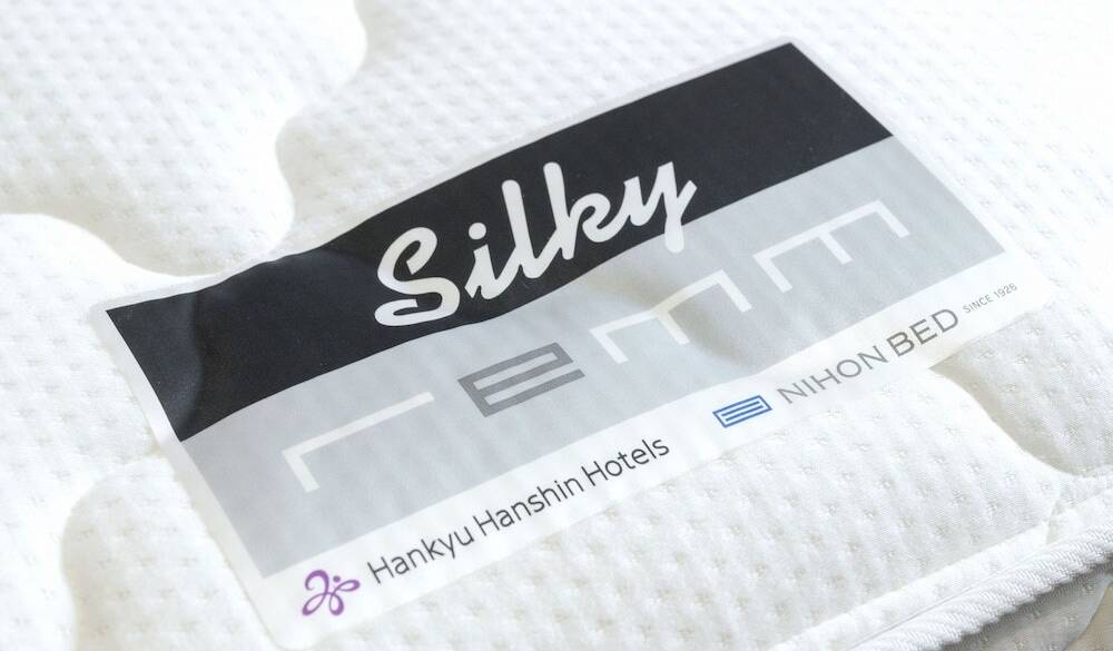 オリジナルベッド　シルキーレム / 4