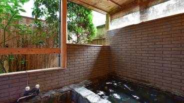 屋外スパ浴槽 / 3