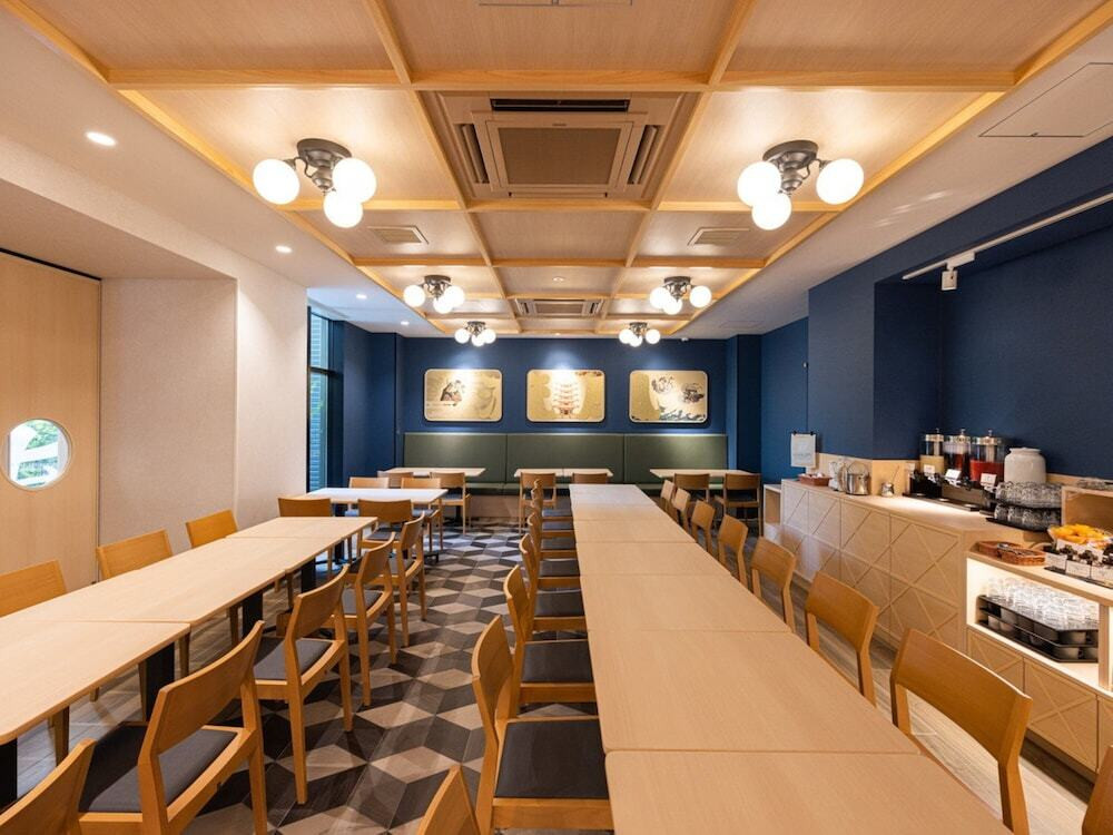 レストラン