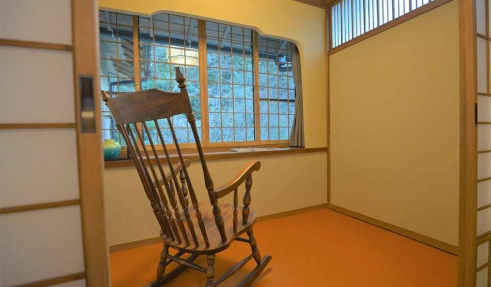 温泉地で過ごす
ゆったりとした夫婦旅 / 3