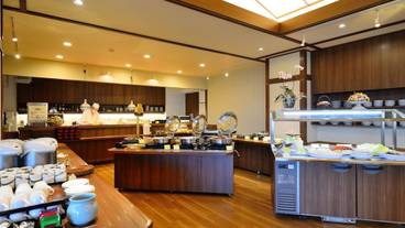 食事・飲み物 / 11