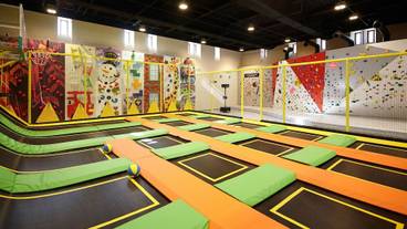 ロッククライミング用の壁 - 屋内 / 21