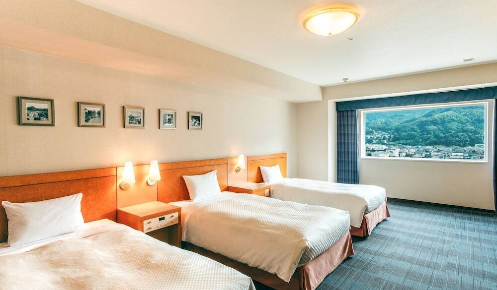 スタンダードトリプル / 2