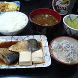 みよし食堂(ミヨシショクドウ)