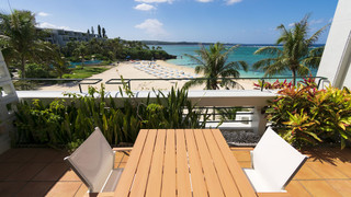 クラブラウンジアクセス付き　プレミア・オーシャンビュー 禁煙（大人3名以上はスタッキングベット追加）