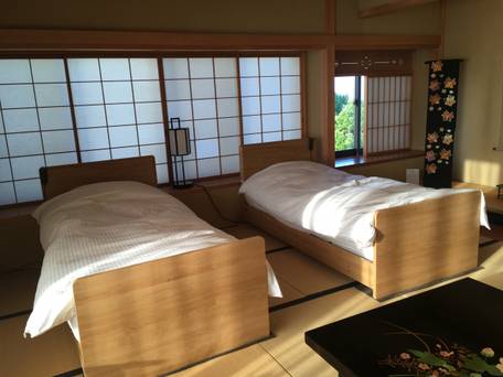 料亭湯宿 銀鱗荘 / 2