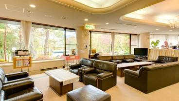 ロビー応接スペース / 3