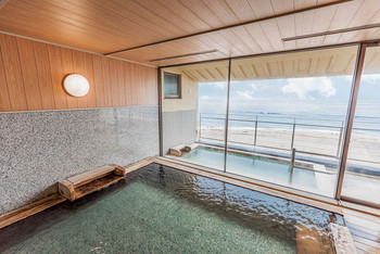 波の音に耳を傾けながらくつろぐ宿「割烹旅館　若松」【北海道】3630608