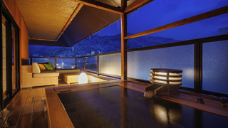 和室 デラックススイート 露天風呂付