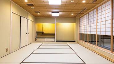 旅館のお食事処 / 35