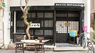 施設の入り口 / 29