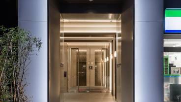 内部エントランス / 3