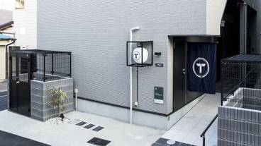 施設の入り口 / 5