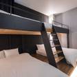 mizuka Imaizumi 2 unmanned hotel
