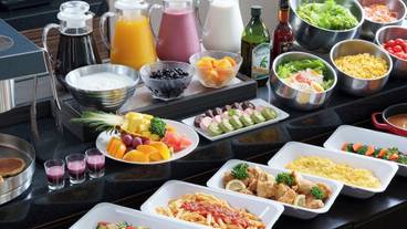 朝食ビュッフェ / 4