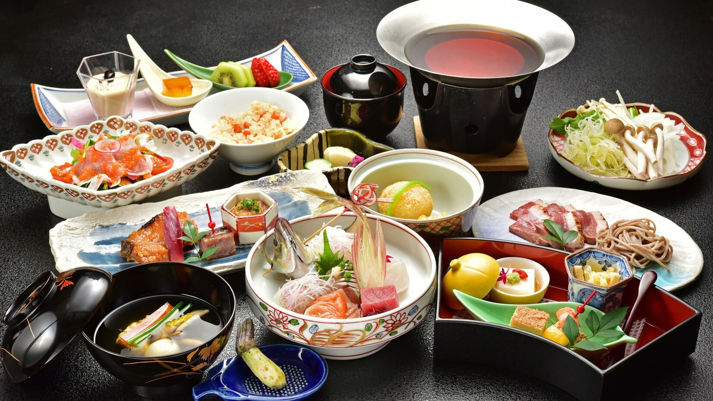 伊豆長岡温泉　三養荘（イズナガオカオンセン　サンヨウソウ） / 1