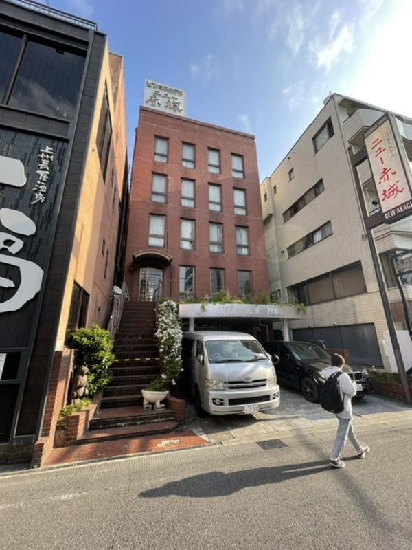 駅からの近さはメリットではあります。