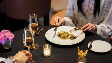 食事・飲み物 / 1