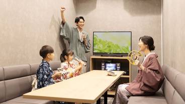 カラオケ ルーム / 3